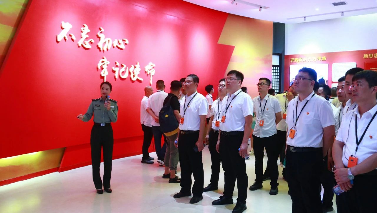 8307b83e7c3da3045ef319dd5700ffc0.jpg 8307b83e7c3da3045ef319dd5700ffc0.jpg